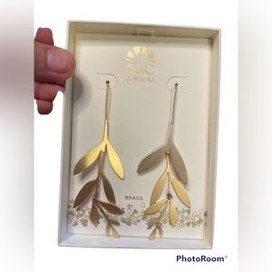 C&C California Gold Brass Leaf Dangle Earrings Brand New #15